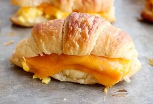 Croissant Breakfast Sandwich - no bacon